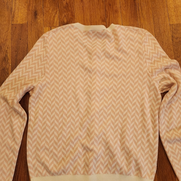 Pink and White Chevron Cardigan - Picture 15 of 15